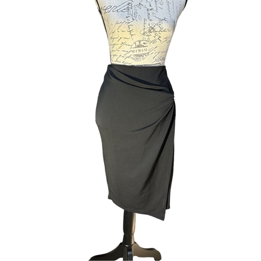Kate Kasin Black Pencil Skirt Size Medium NWT
